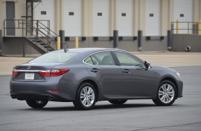 2013 Lexus ES 350 Review