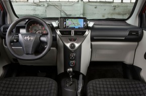 2013 Scion iQ