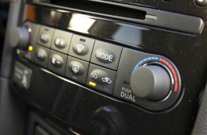 2013 Infiniti FX37 Review