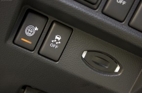 2013 Infiniti FX37 Review