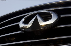 2013 Infiniti FX37 Review