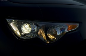 2013 Infiniti FX37 Review