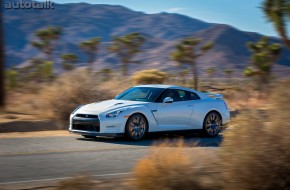 2014 Nissan GT-R