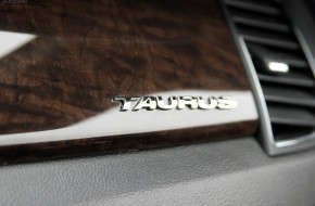 2013 Ford Taurus Review