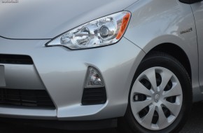 2013 Toyota Prius c Review