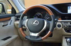 2013 Lexus ES Hybrid Review