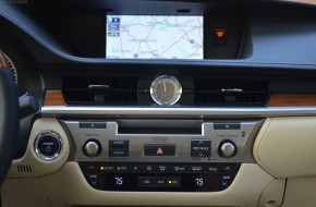 2013 Lexus ES Hybrid Review