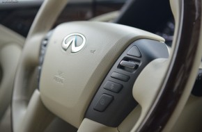 2013 Infiniti QX56 Review