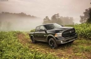 2014_Ram_1500_EcoDiesel43