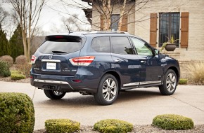 2014 Nissan Pathfinder Hybrid