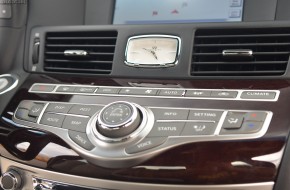 2013 Infiniti M56 Review