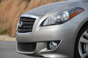 2013 Infiniti M56 Review