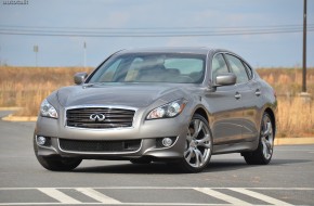 2013 Infiniti M56 Review