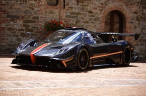 Pagani Zonda Revolution