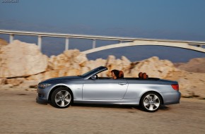 2011 BMW 3 Series Convertible