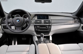 2011 BMW X6 M