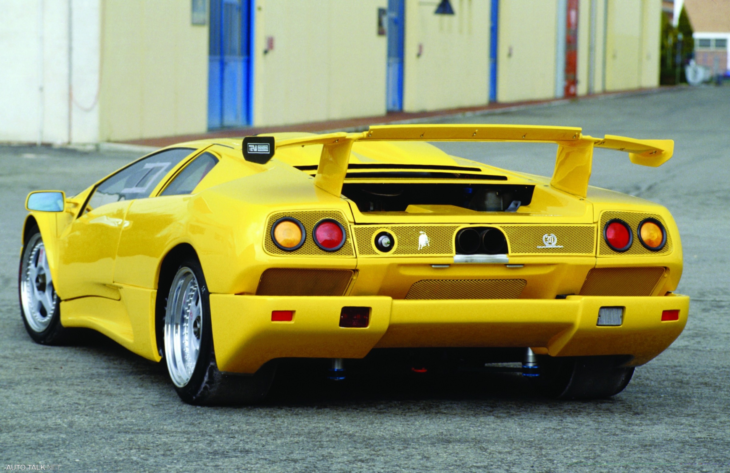 1995 Lamborghini Diablo
