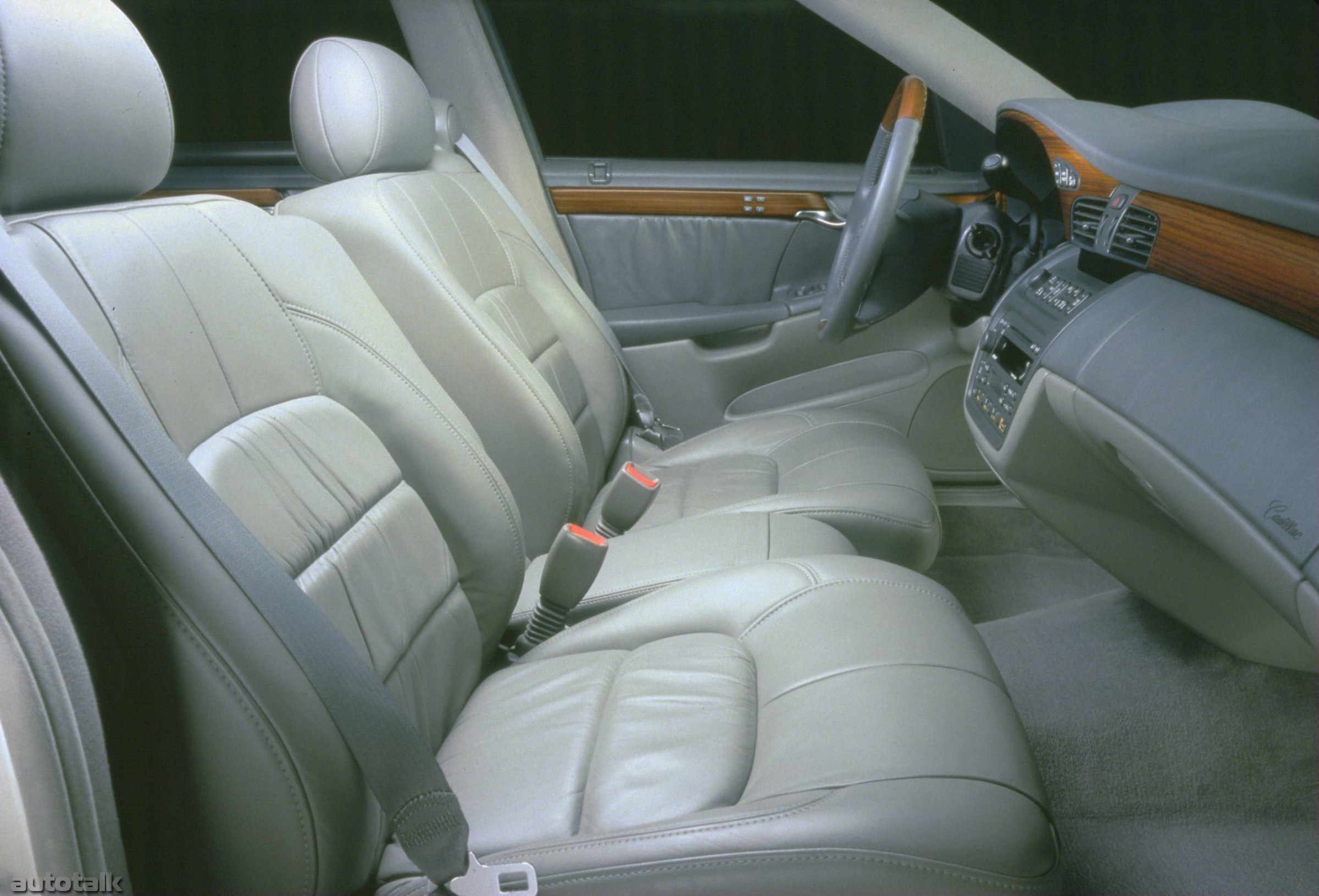 2000 Cadillac DeVille