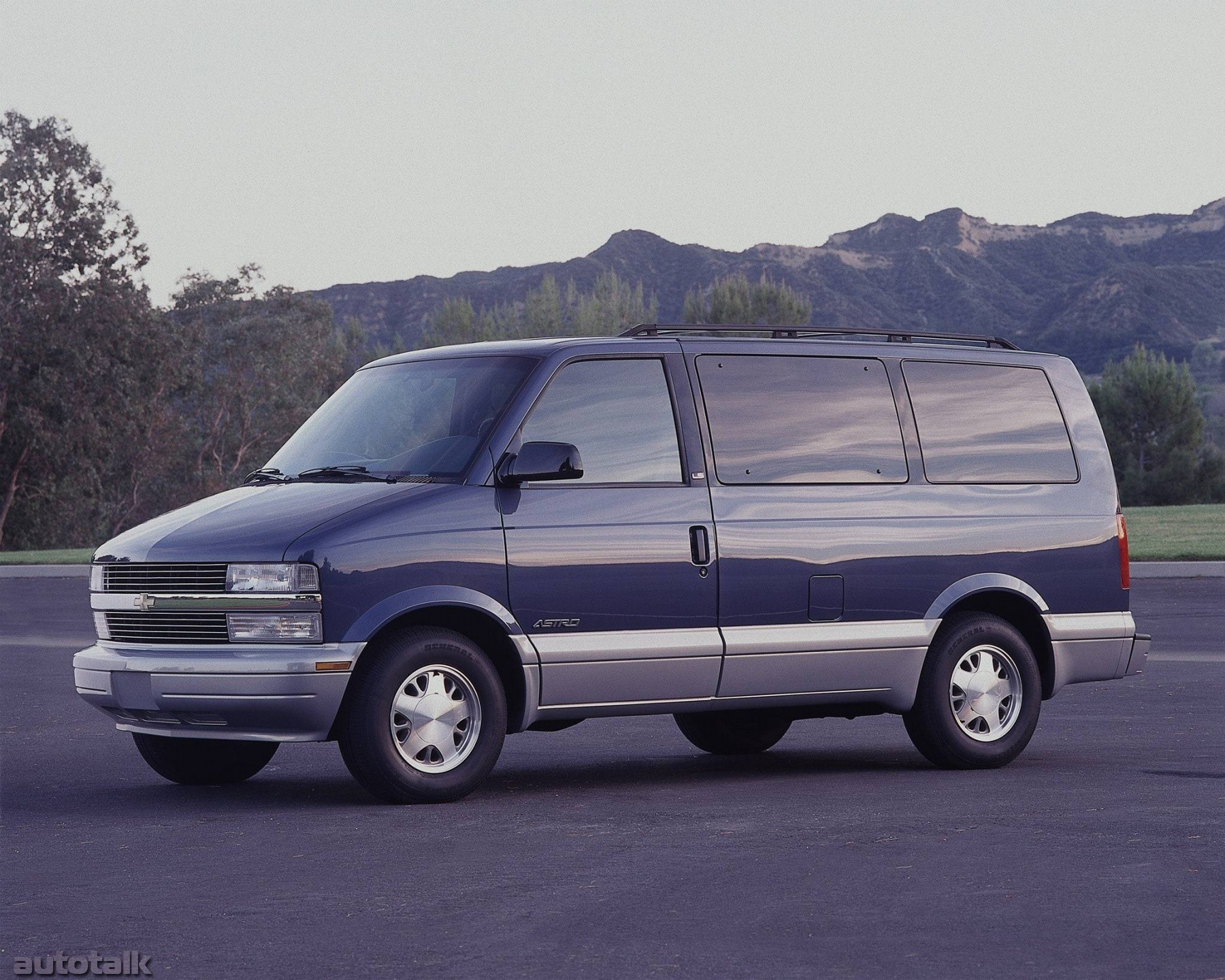 2000 Chevrolet Astro
