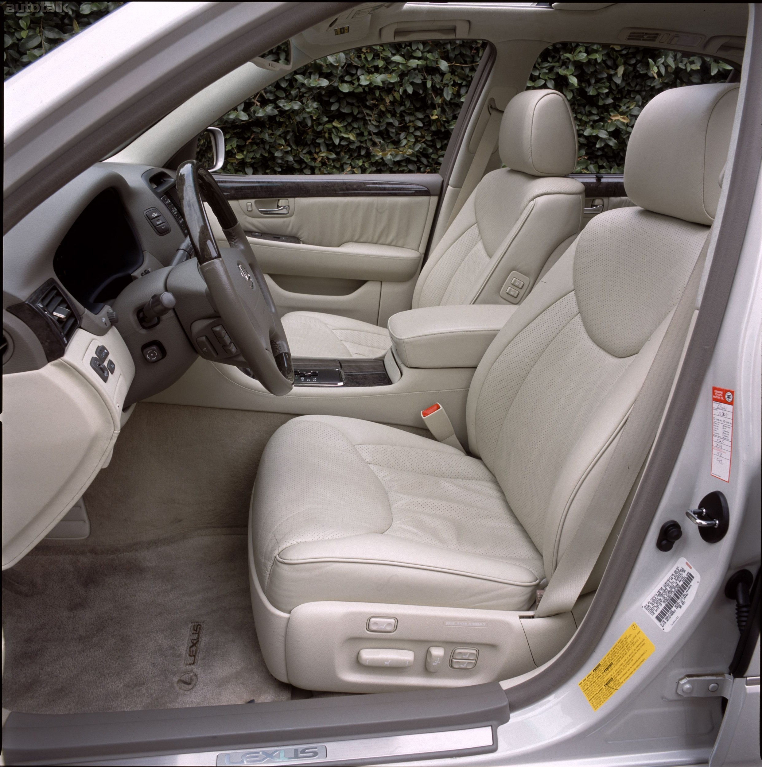 2001 - 2003 Lexus LS 430