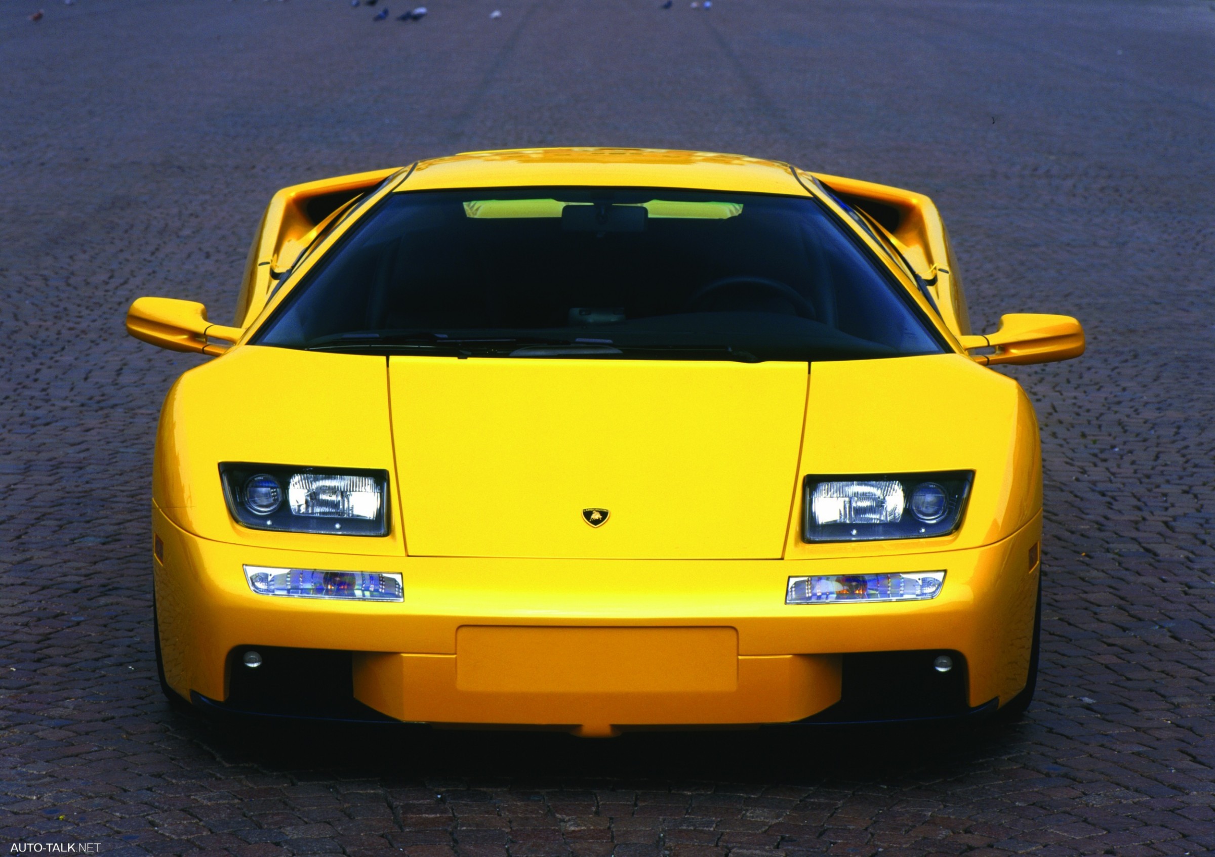 2001 Lamborghini Diablo