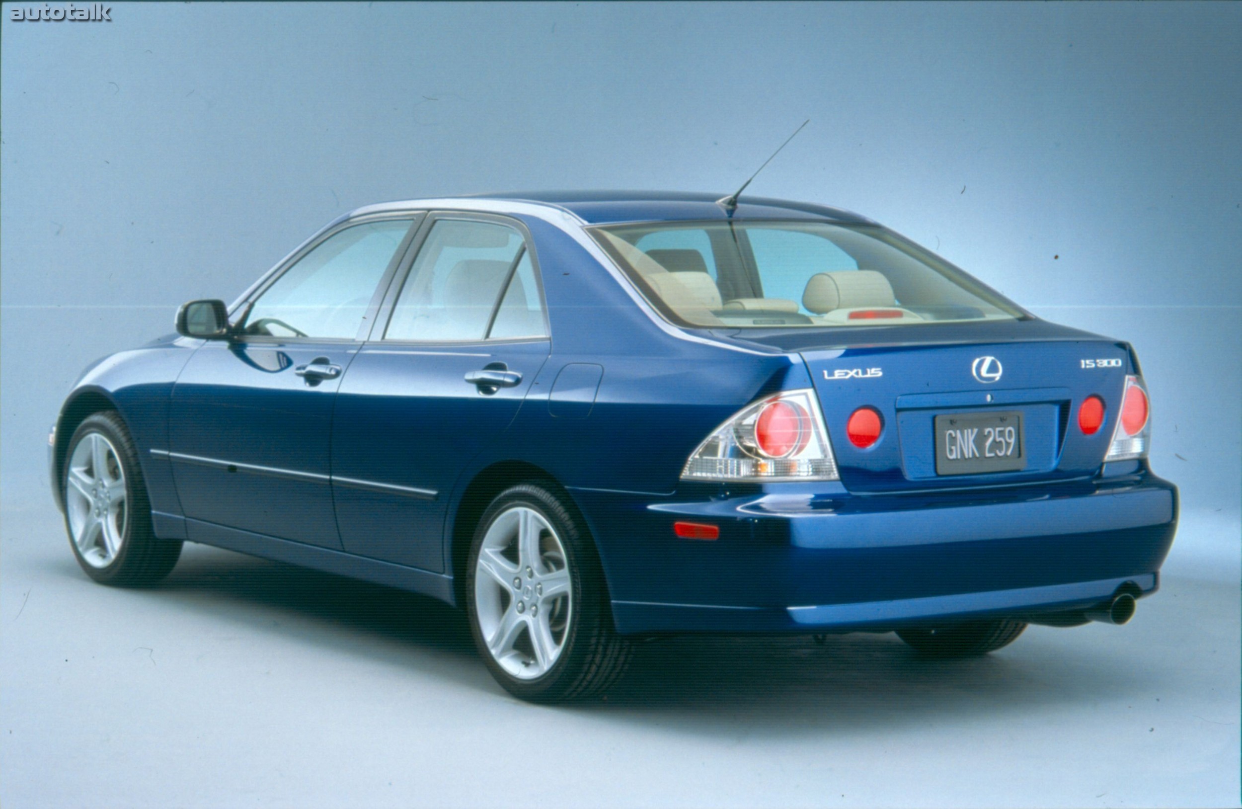 2001 Lexus IS 300