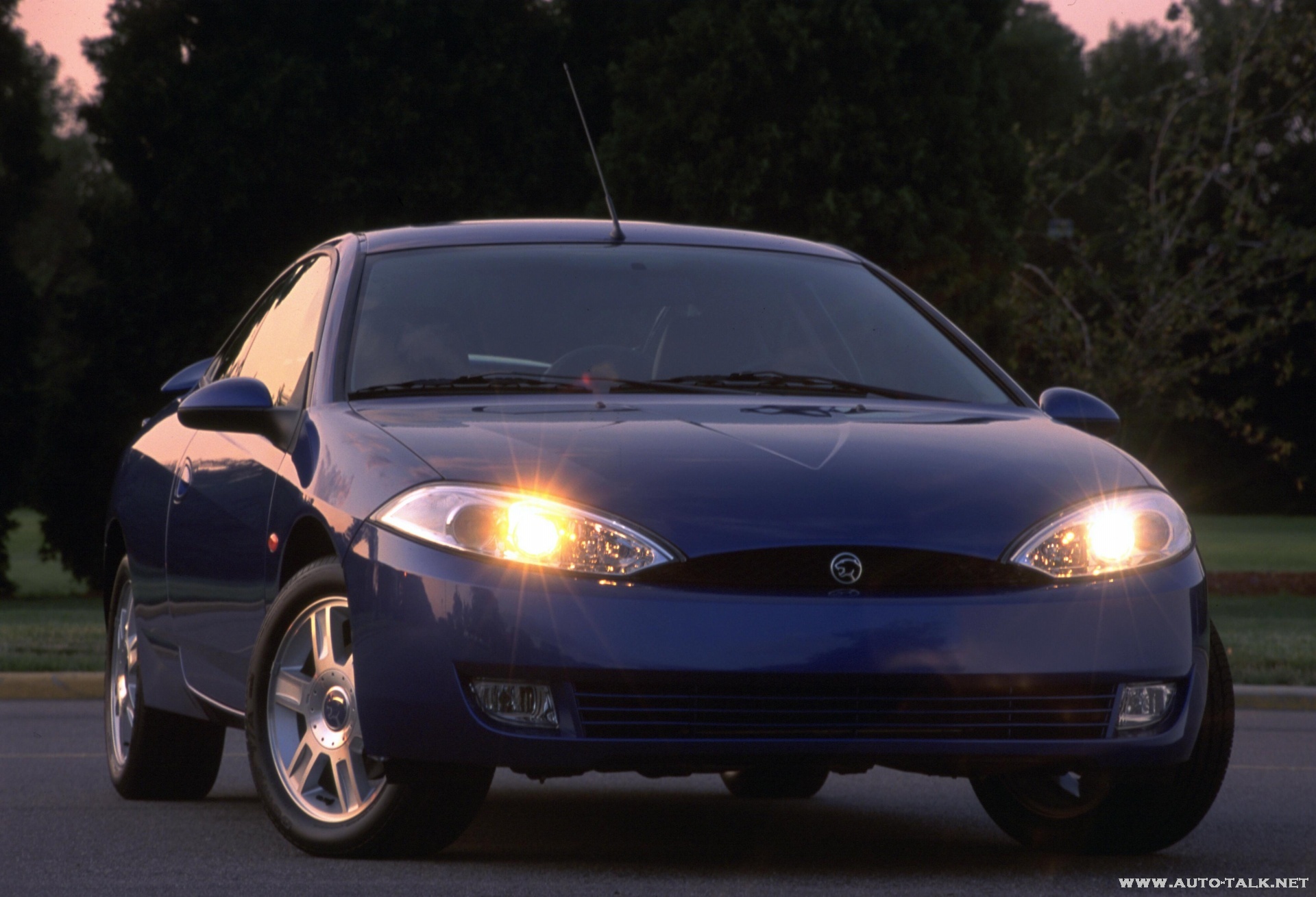 2001 Mercury Cougar