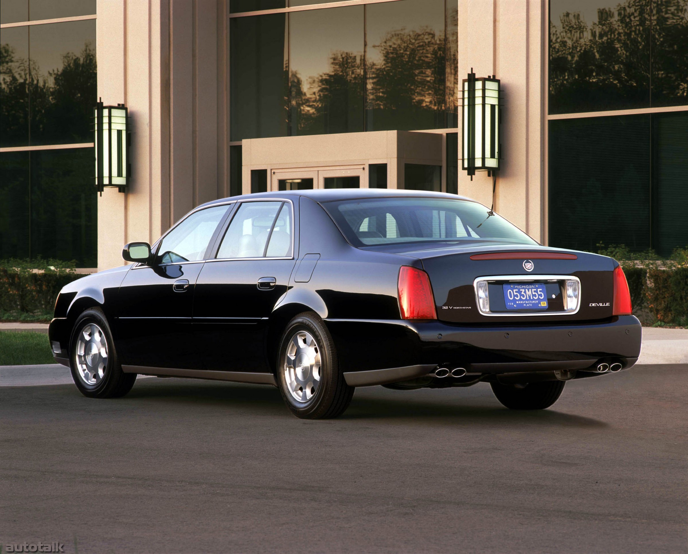 2002 Cadillac DeVille