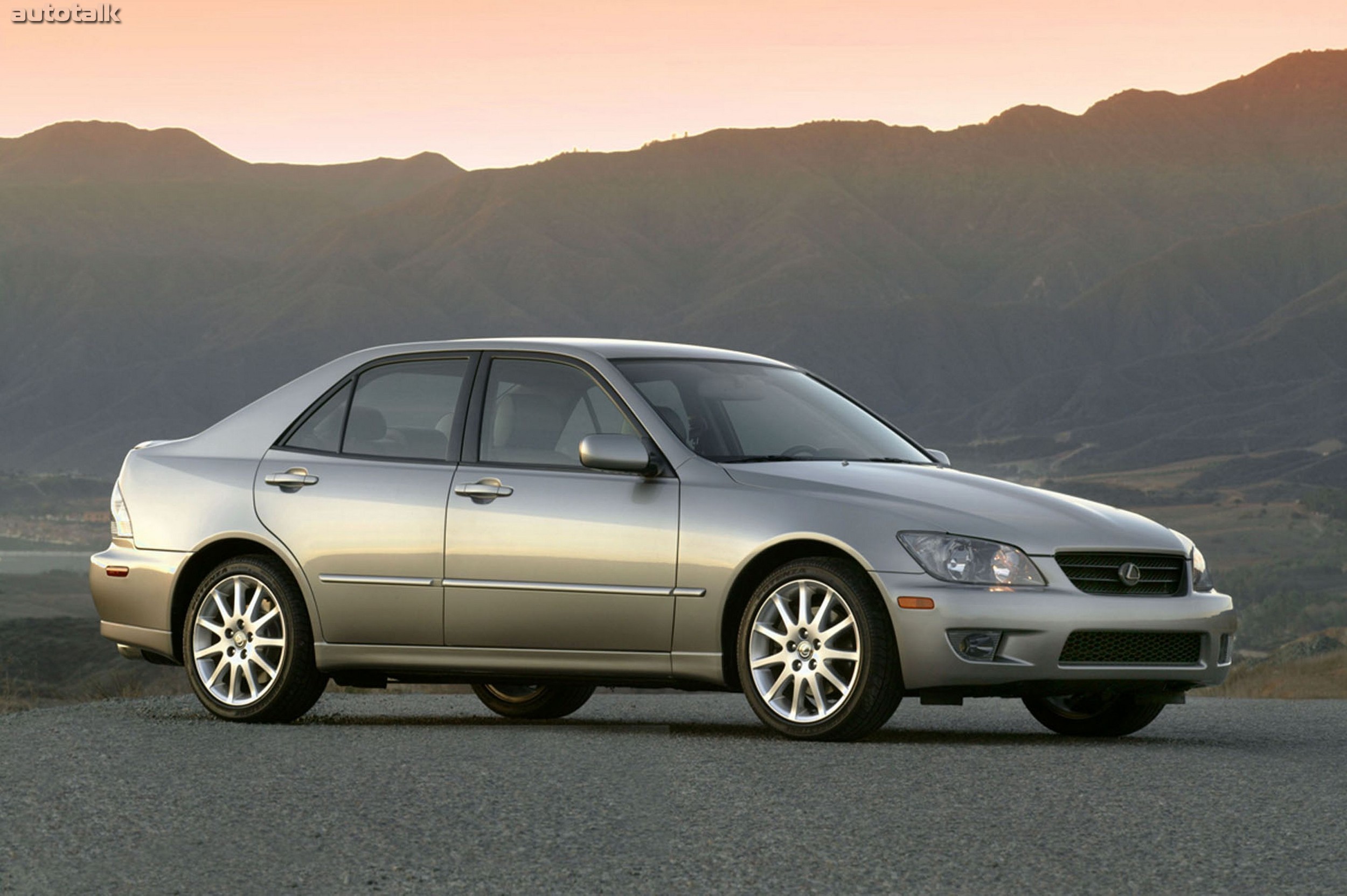 2003 Lexus IS 300