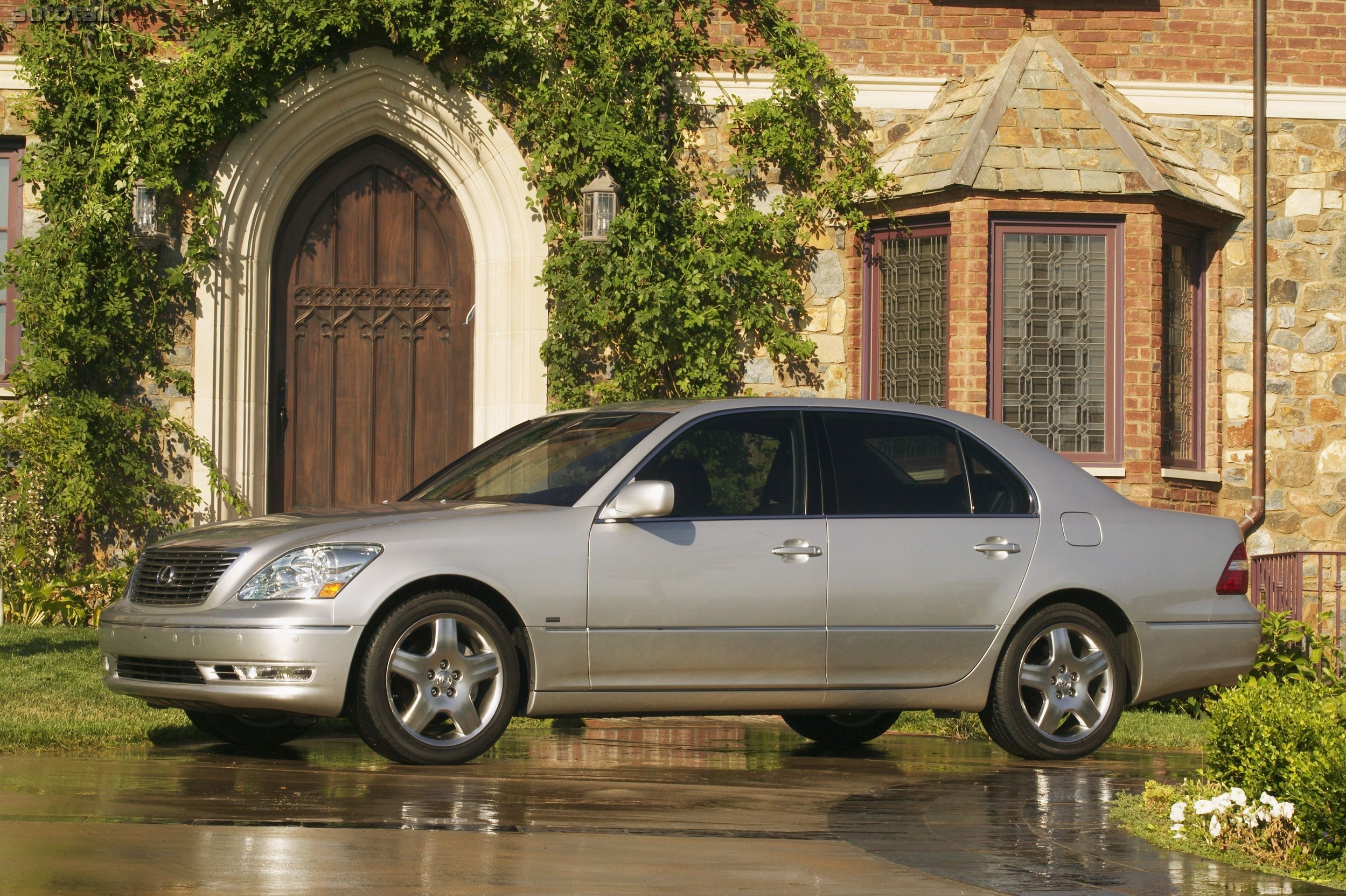 2004 - 2006 Lexus LS 430