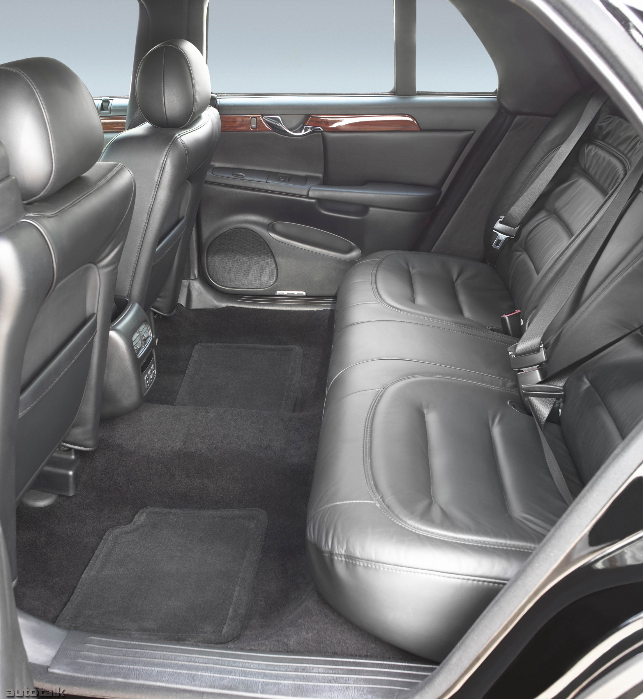 2004 Cadillac DeVille Armored