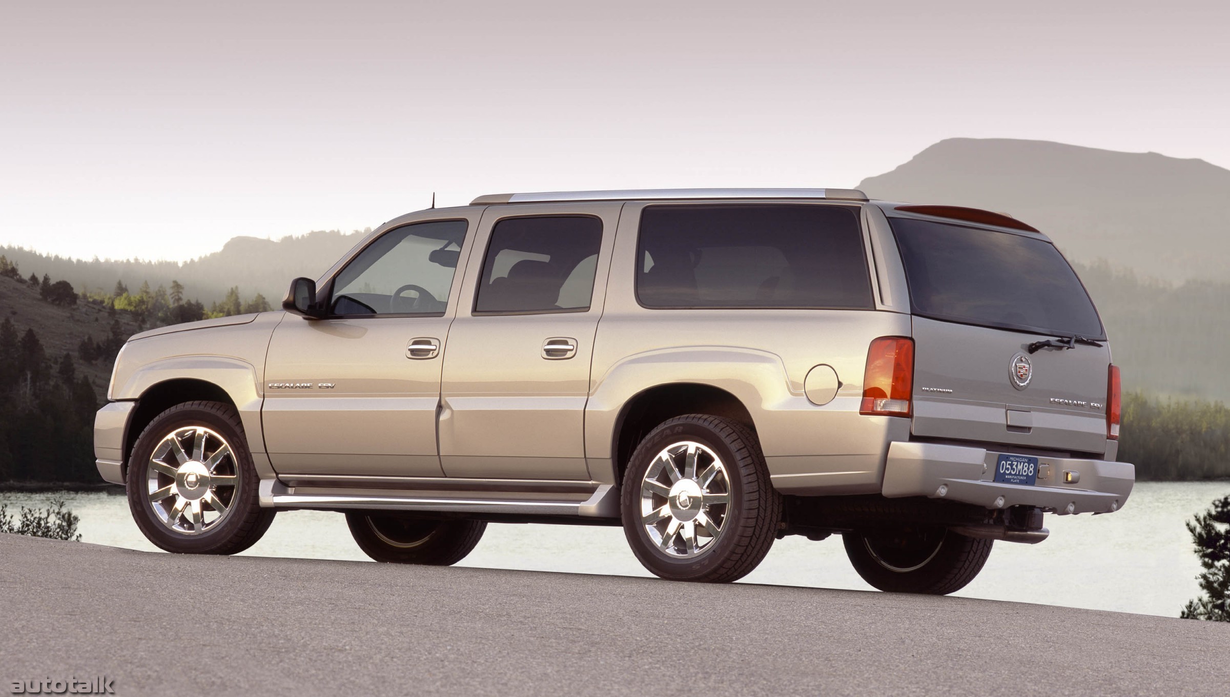2004 Cadillac Escalade ESV Platinum