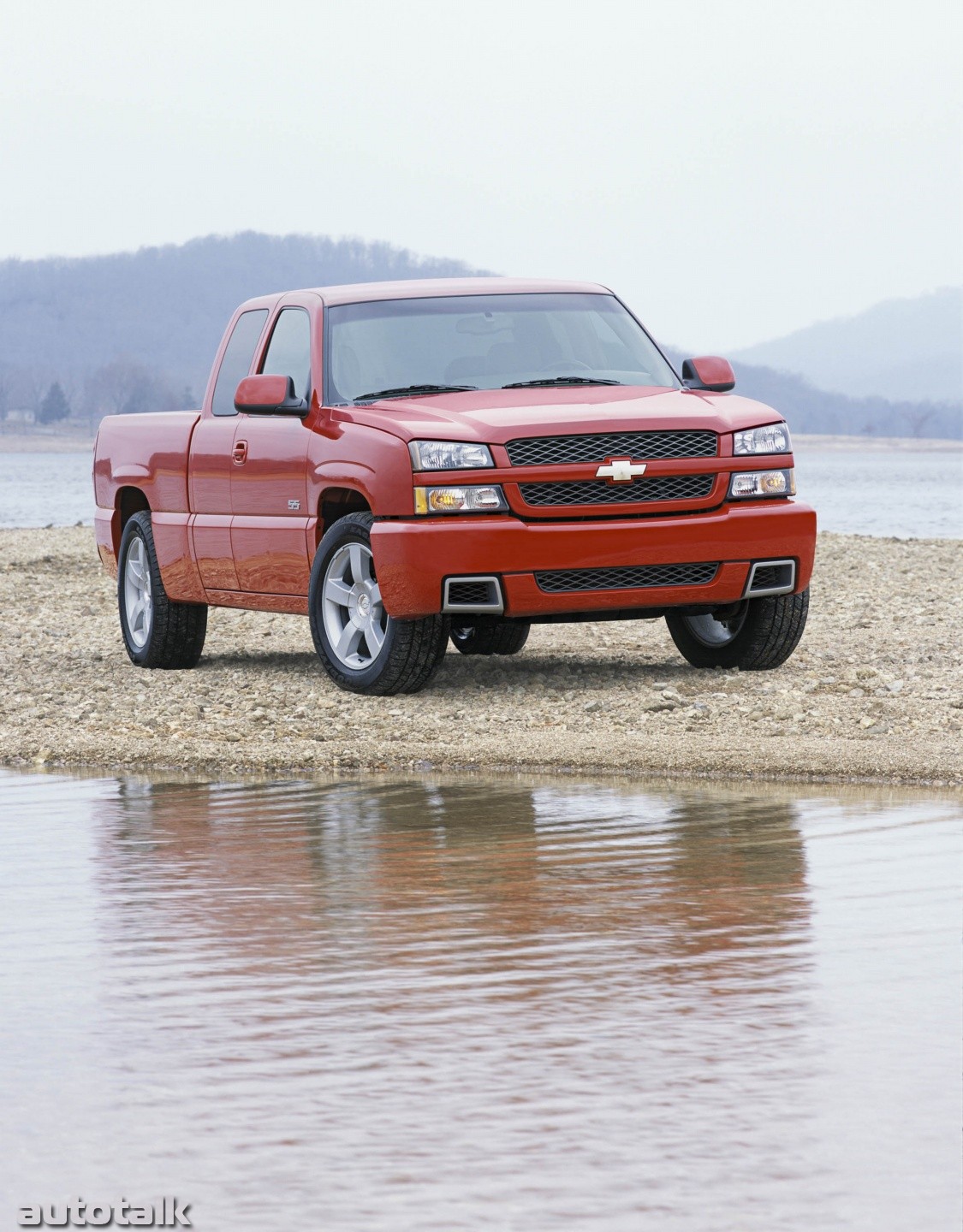 2004 Chevrolet Silverado SS