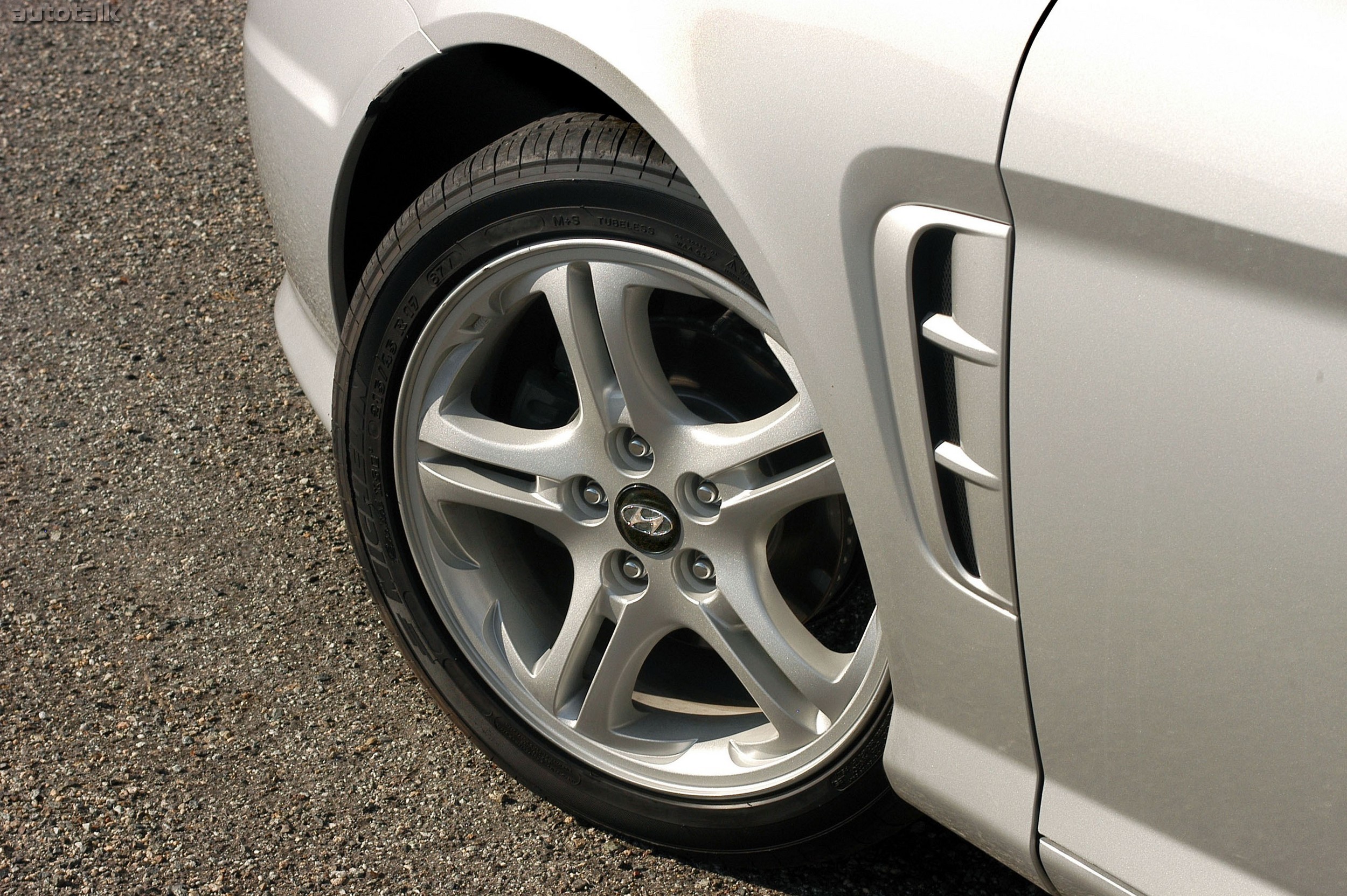 2005 Hyundai Tiburon