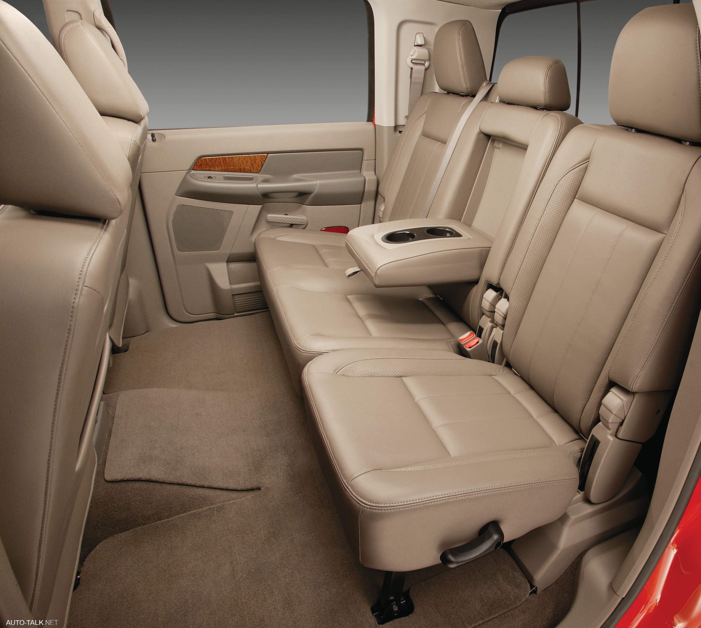 2006 Dodge Ram Mega Cab