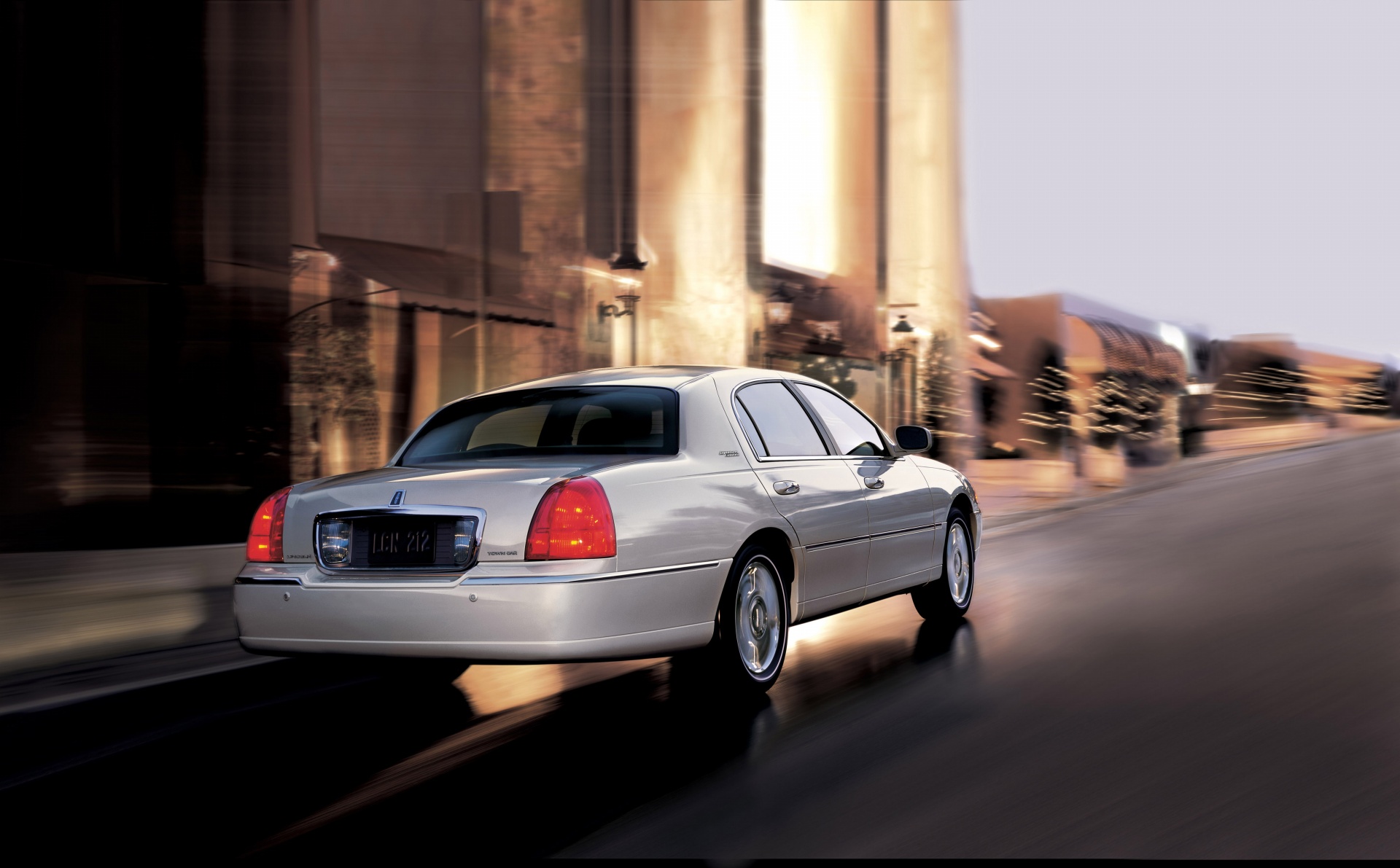 2006 Lincoln Town Car