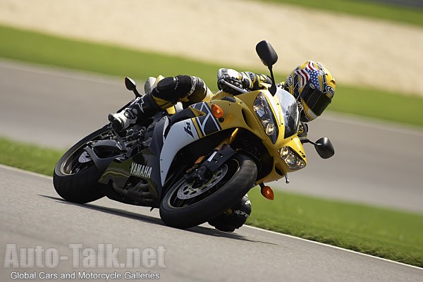 2006 Yamaha YZF-R1