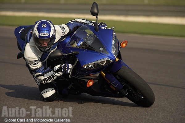 2006 Yamaha YZF-R1