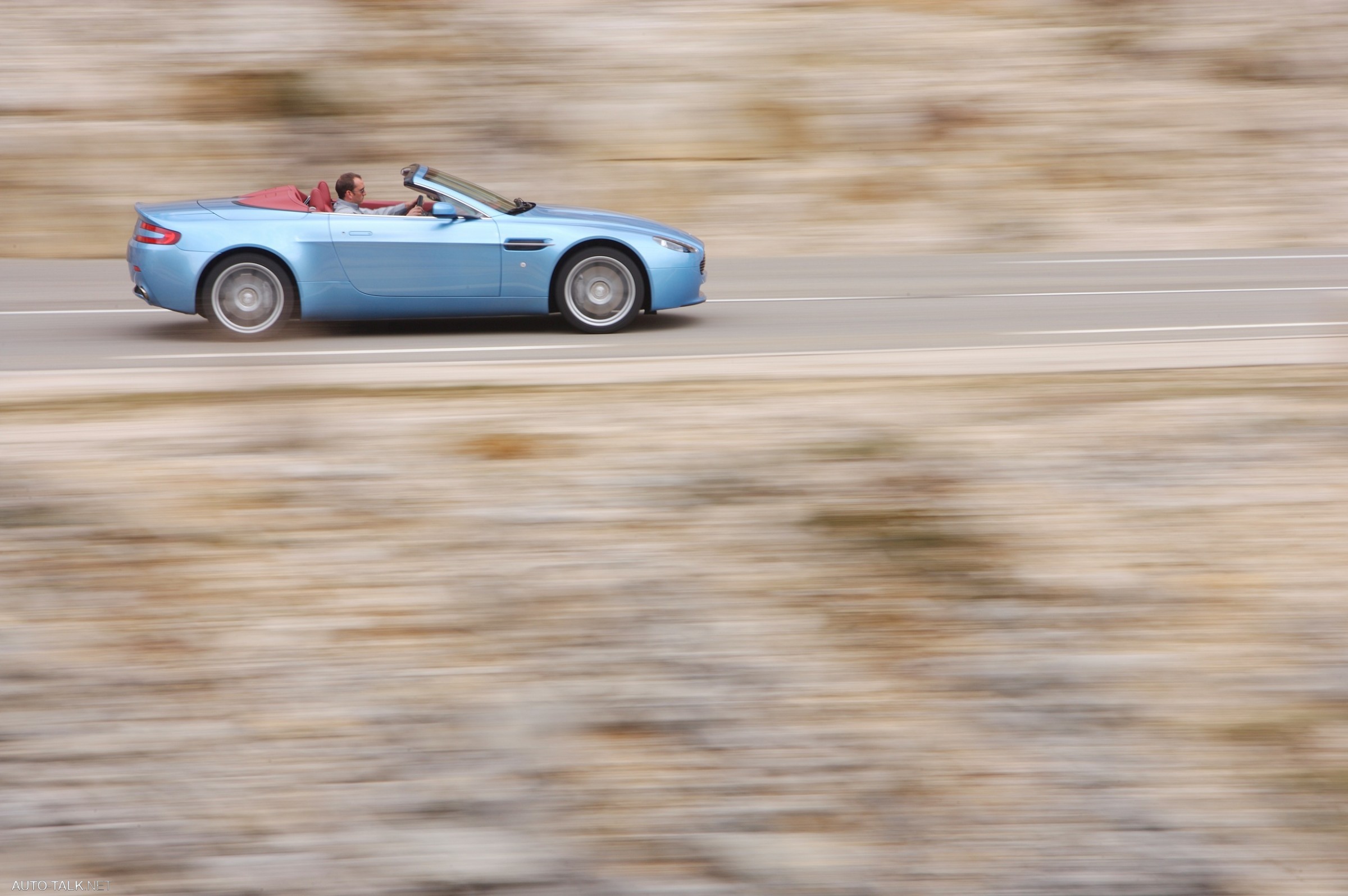 2007 Aston Martin V8 Vantage Roadster