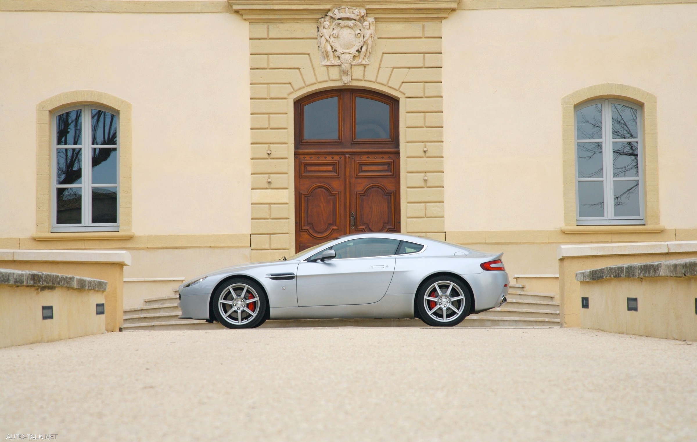 2007 Aston Martin V8 Vantage