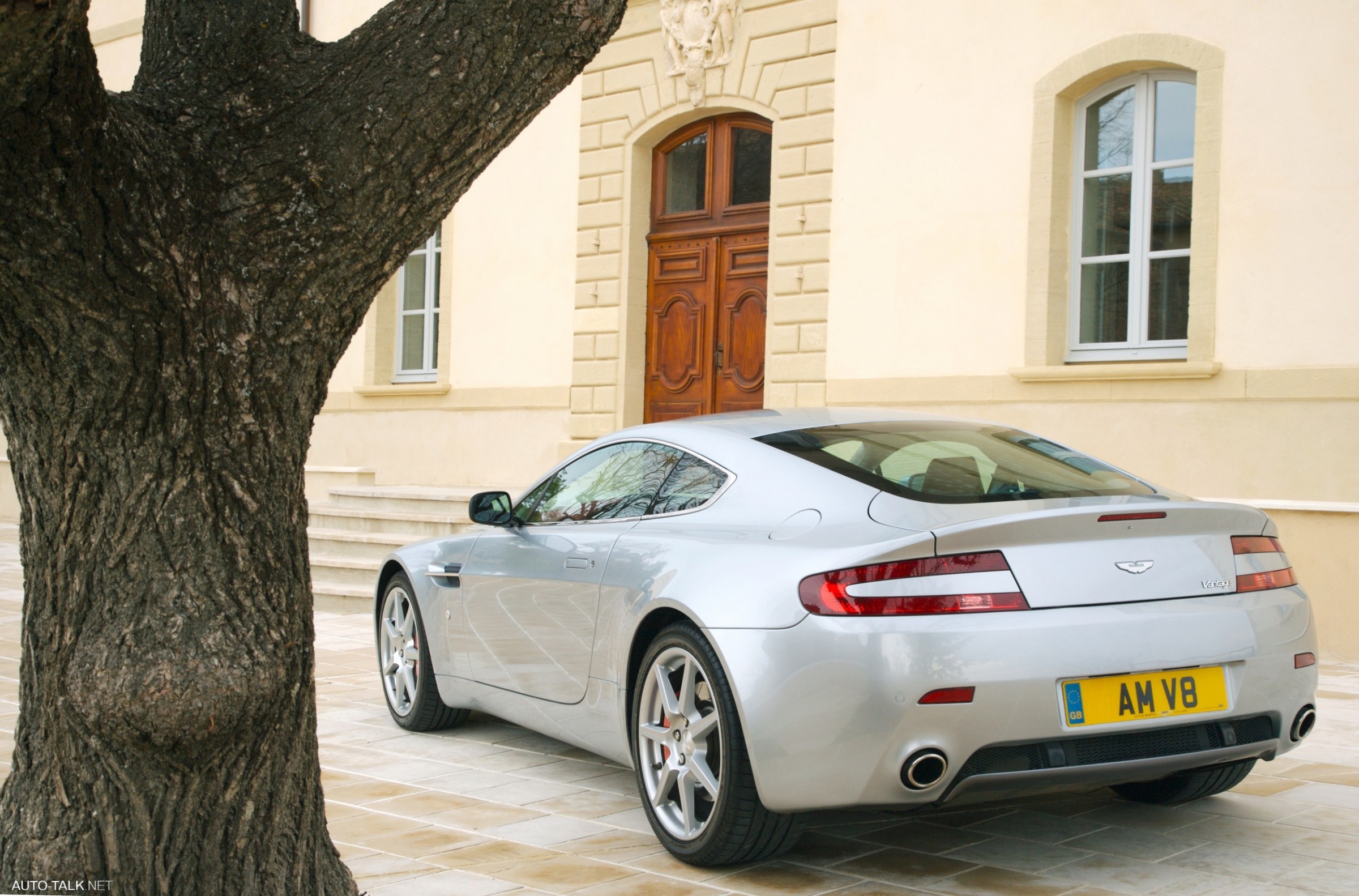 2007 Aston Martin V8 Vantage