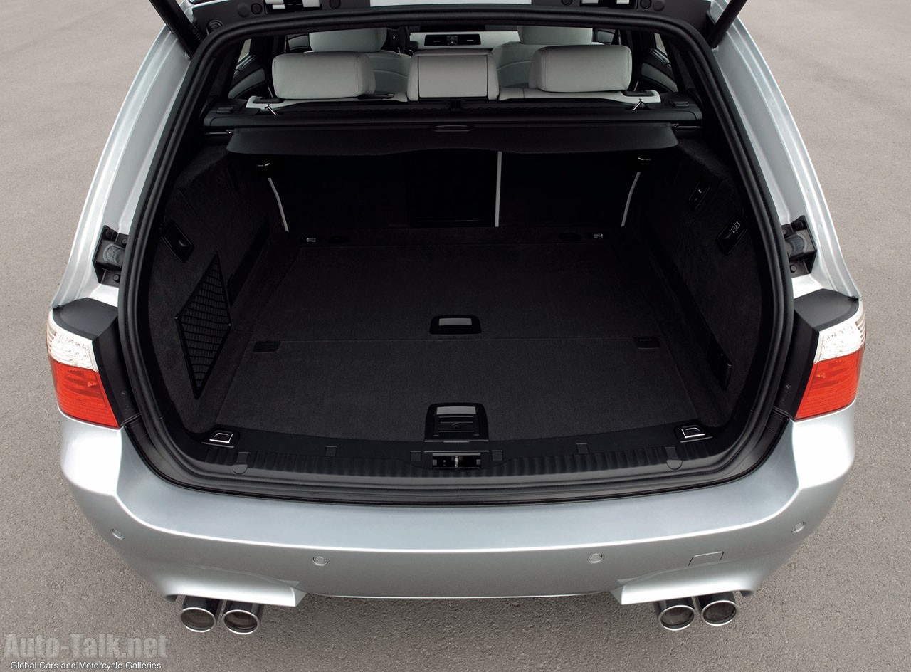 2007 BMW M5 Touring