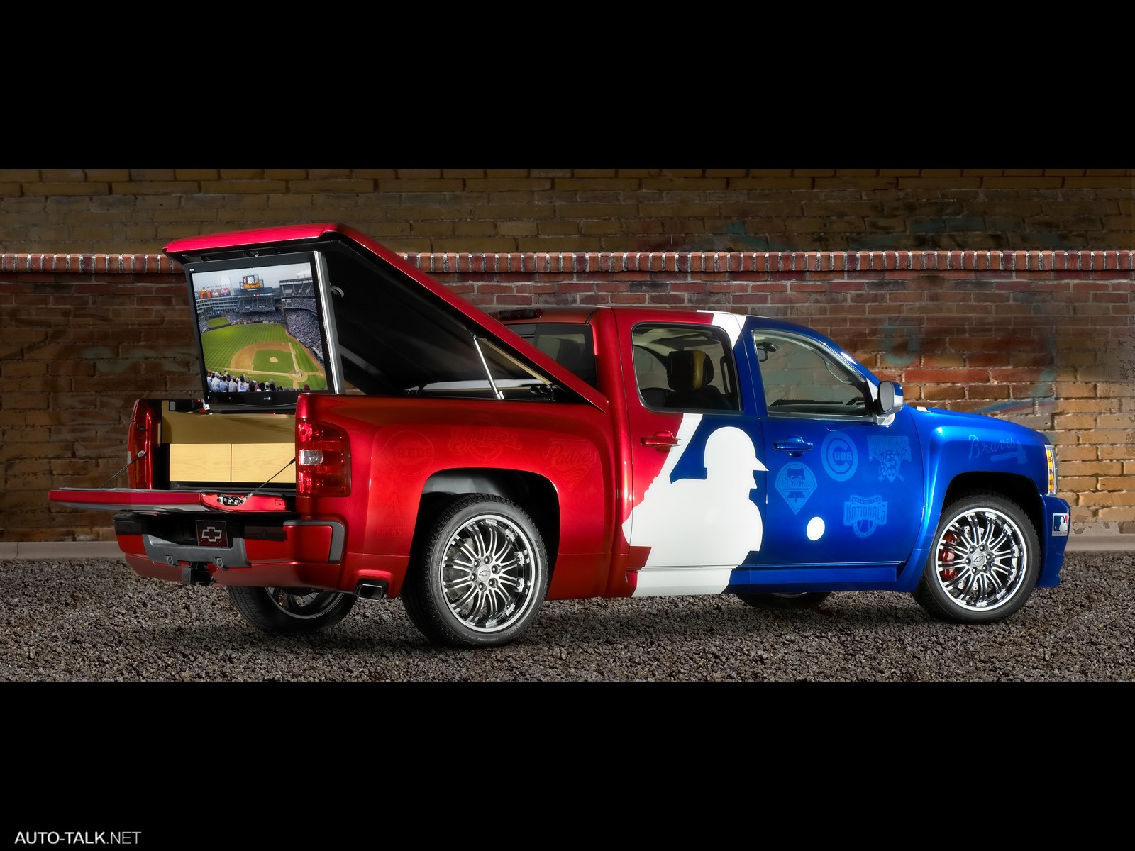 2007 Chevrolet Major League Baseball Silverado