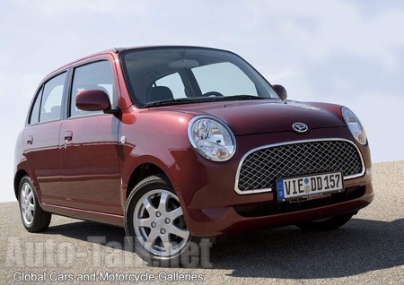 2007 Daihatsu Trevis