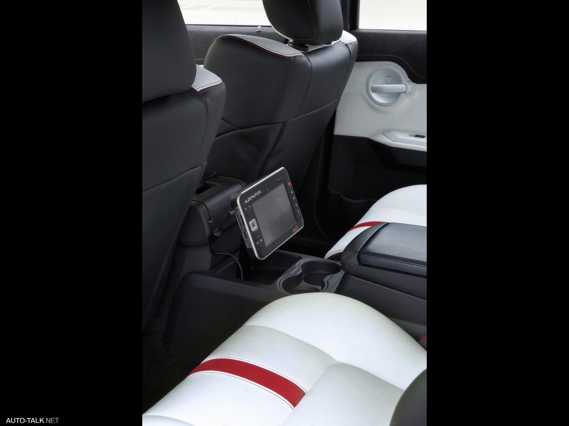 2007 Dodge Avenger Tuner Stormtrooper