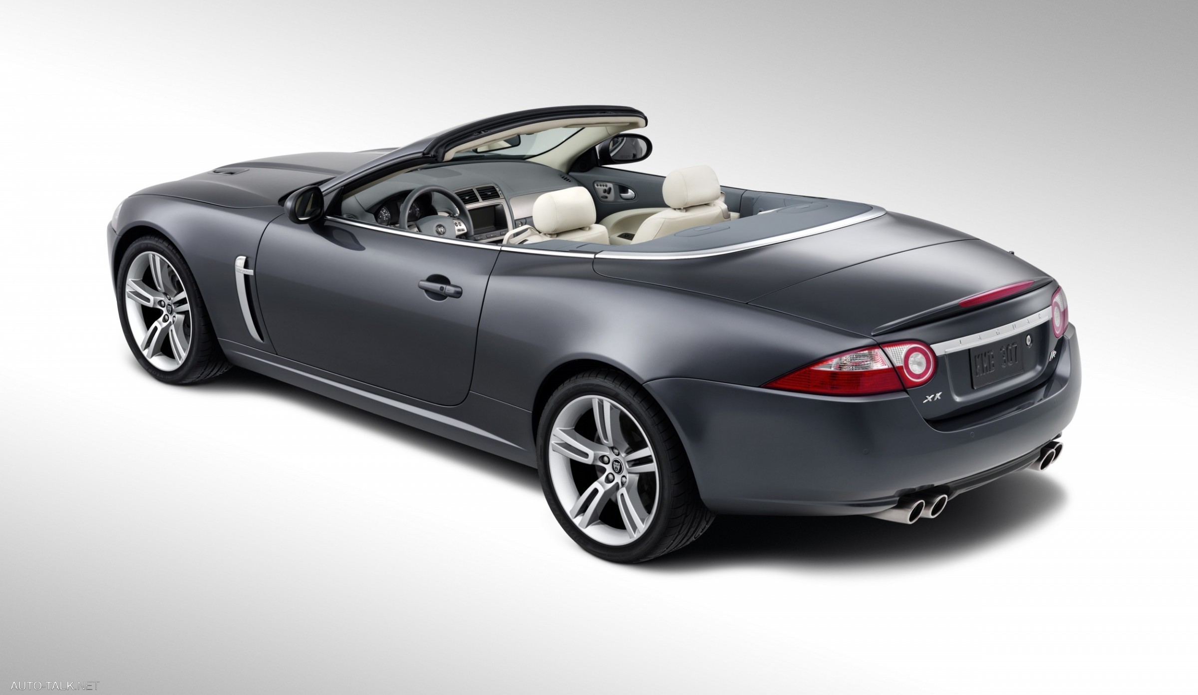 2007 Jaguar XKR