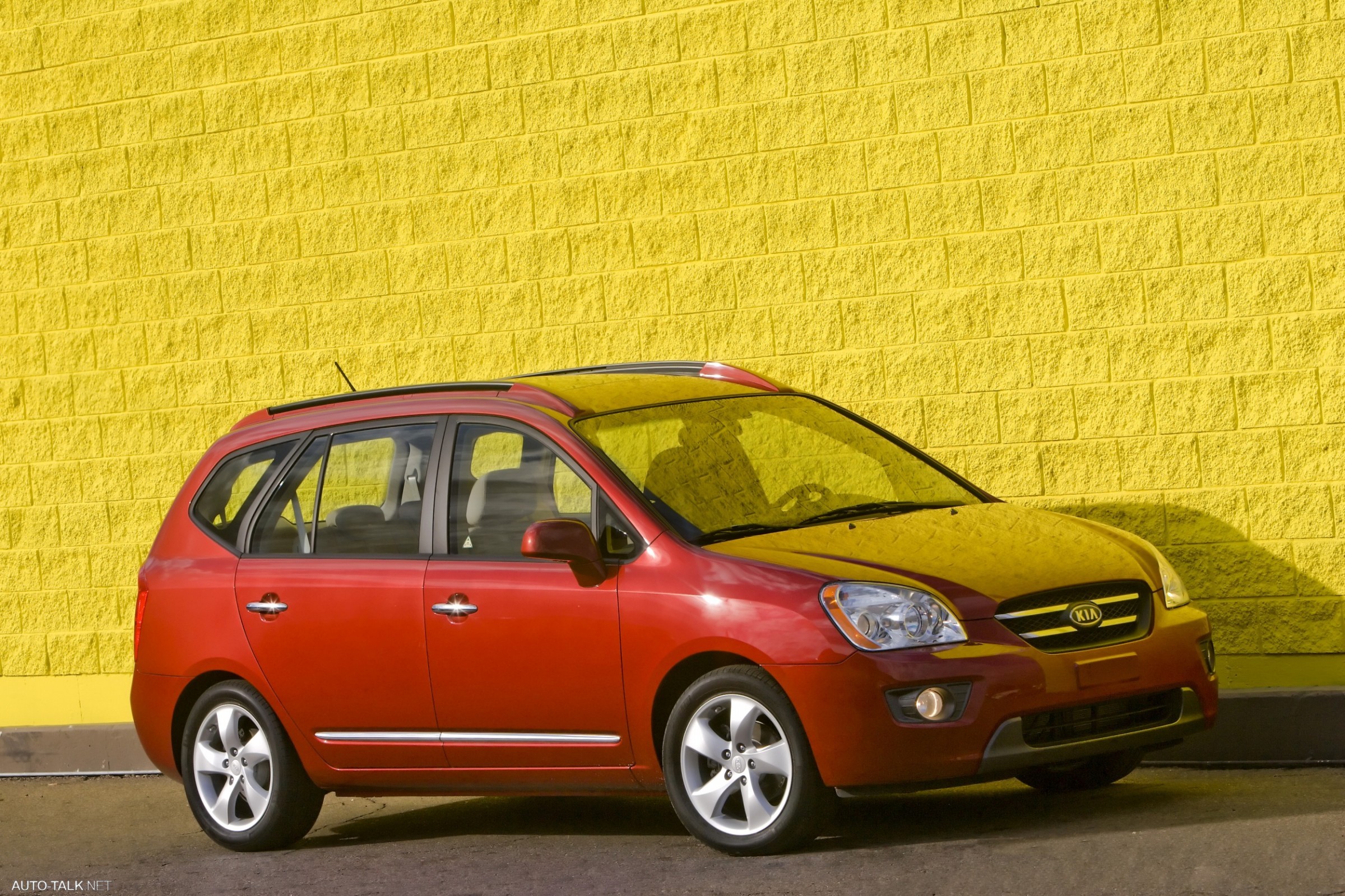 2007 Kia Rondo
