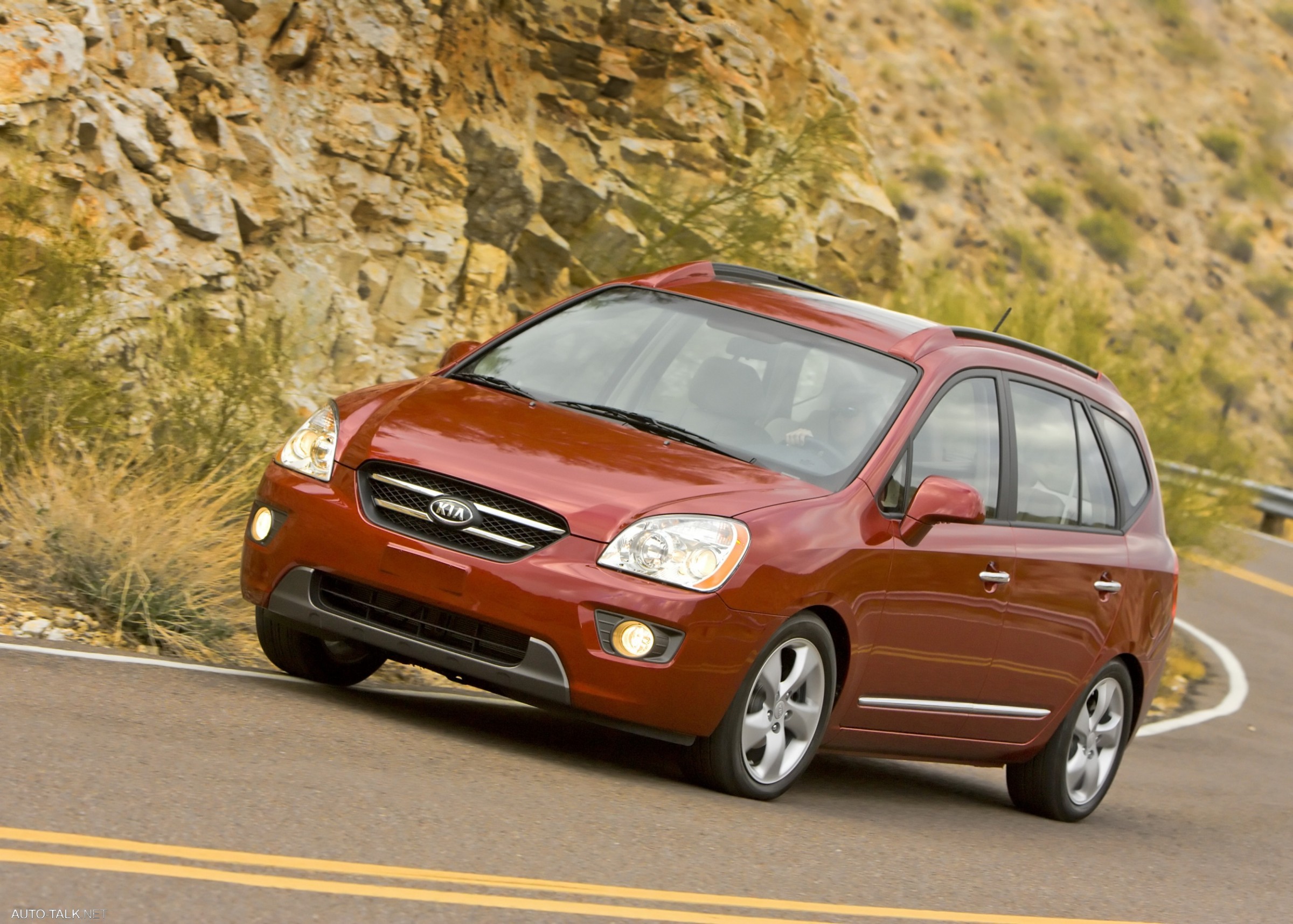 2007 Kia Rondo