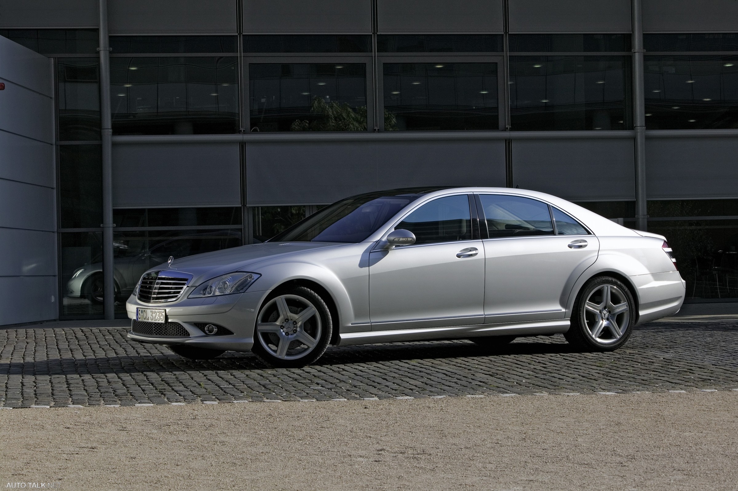 2007 Mercedes-Benz S-Class