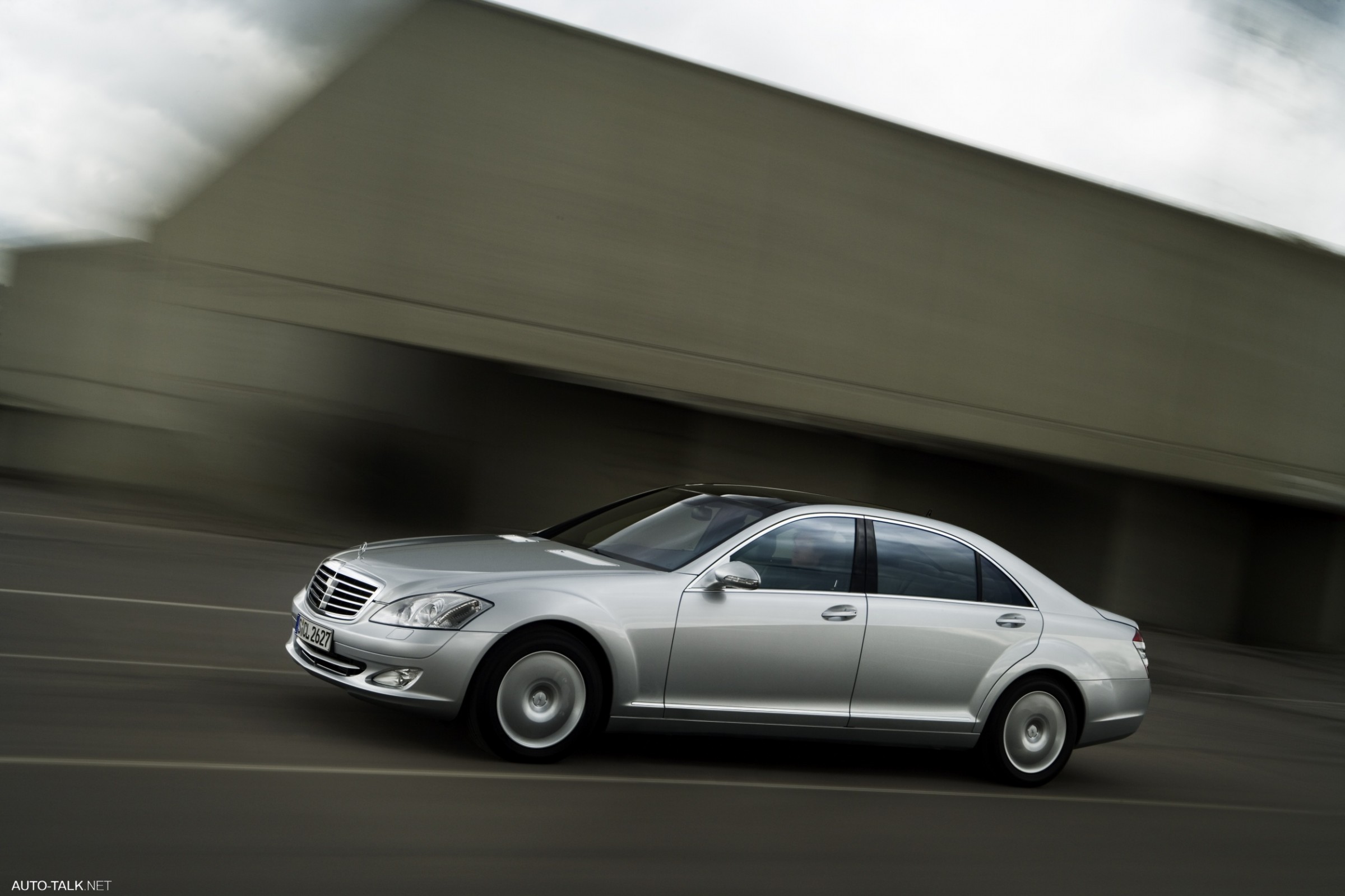 2007 Mercedes-Benz S-Class